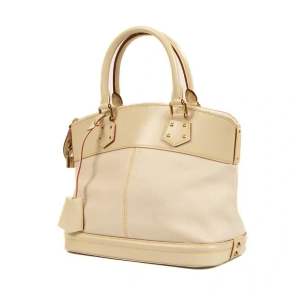 Louis Vuitton Suhali Lockit Bag in Preloved condition